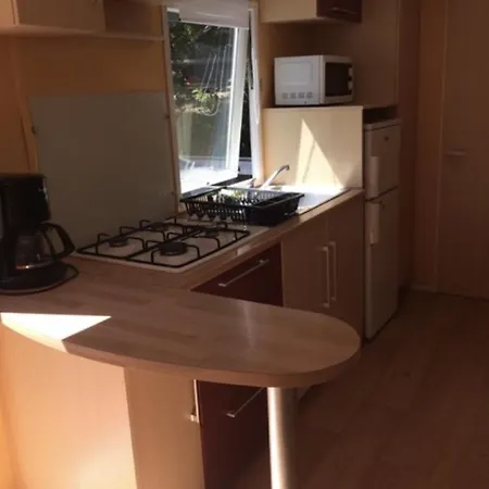 Cosy Mobil Campsite Saint-Cheron